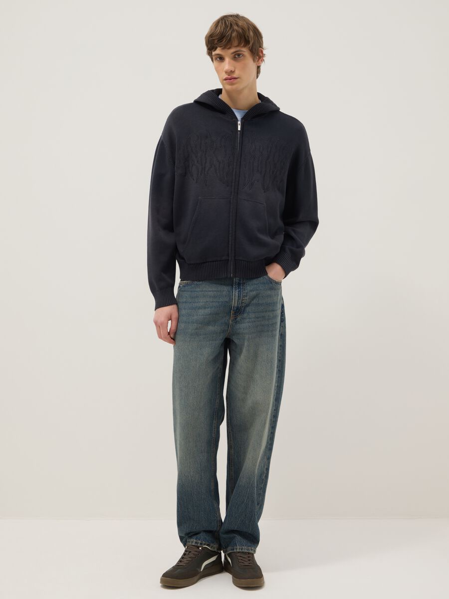 Felpa in puro cotone nero oversize fit con cappuccio e zip_3