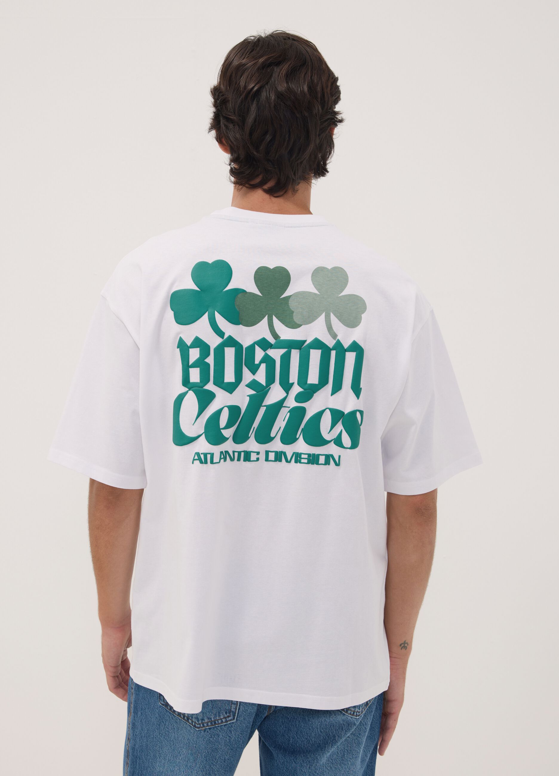 White pure cotton T-shirt with Celtics print