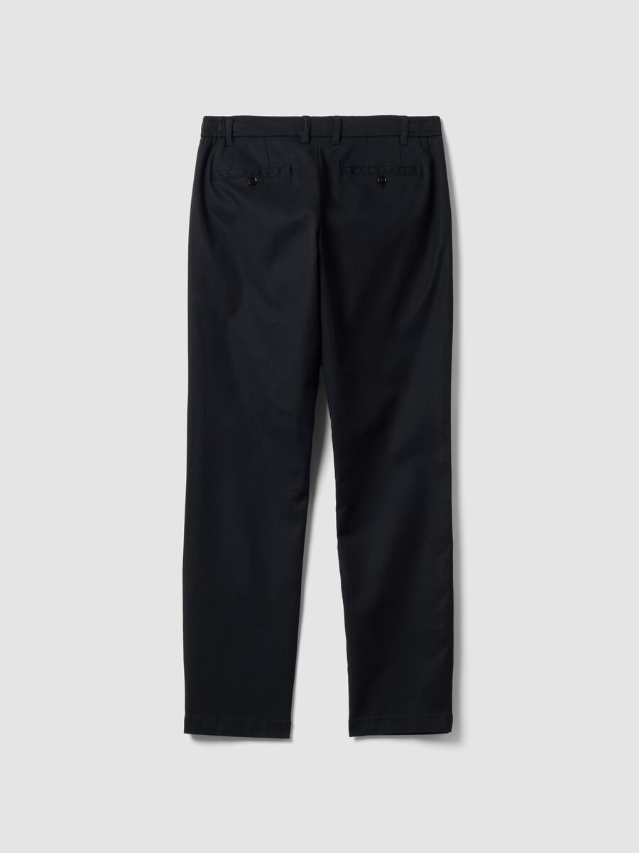 Black slim-fit chino trousers in lyocell and stretch cotton_6