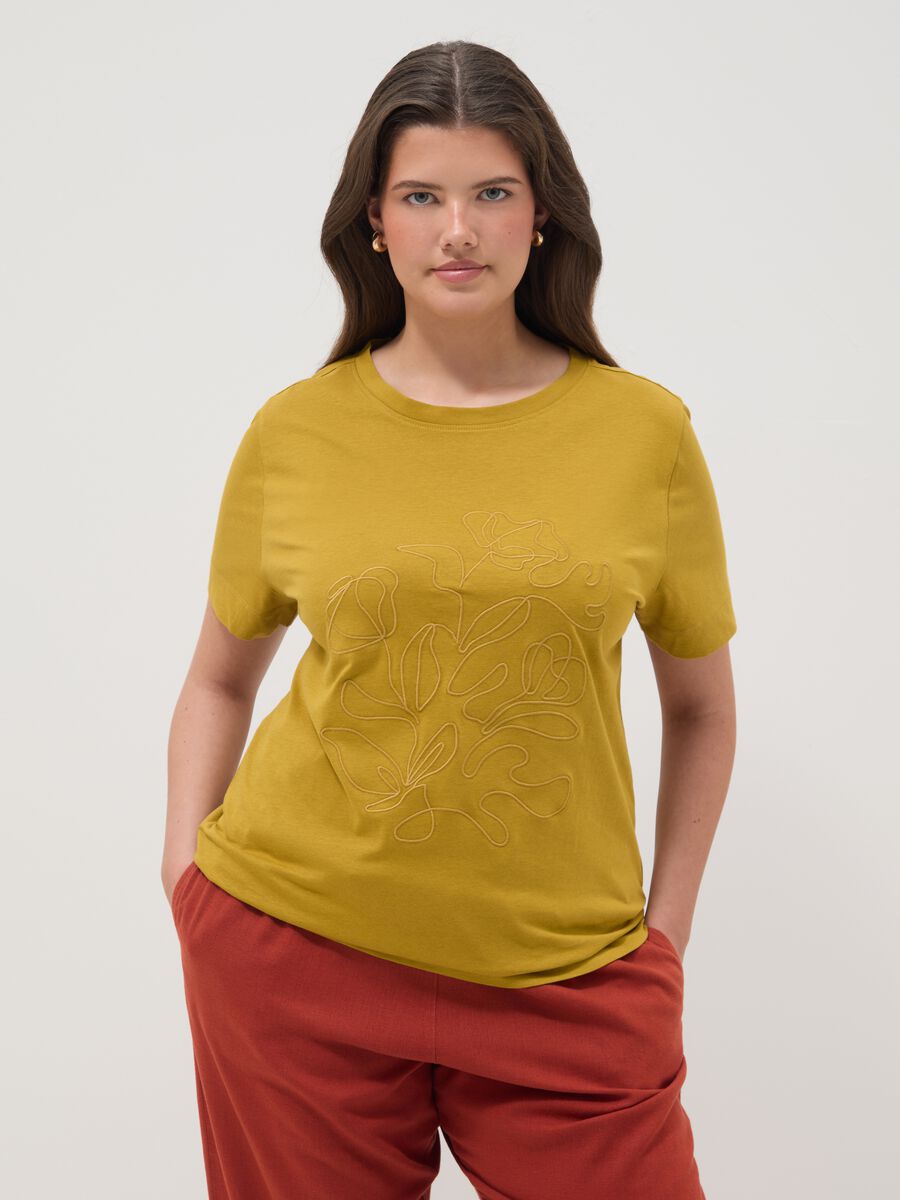 Yellow pure cotton regular fit T-shirt with floral embroidery_1