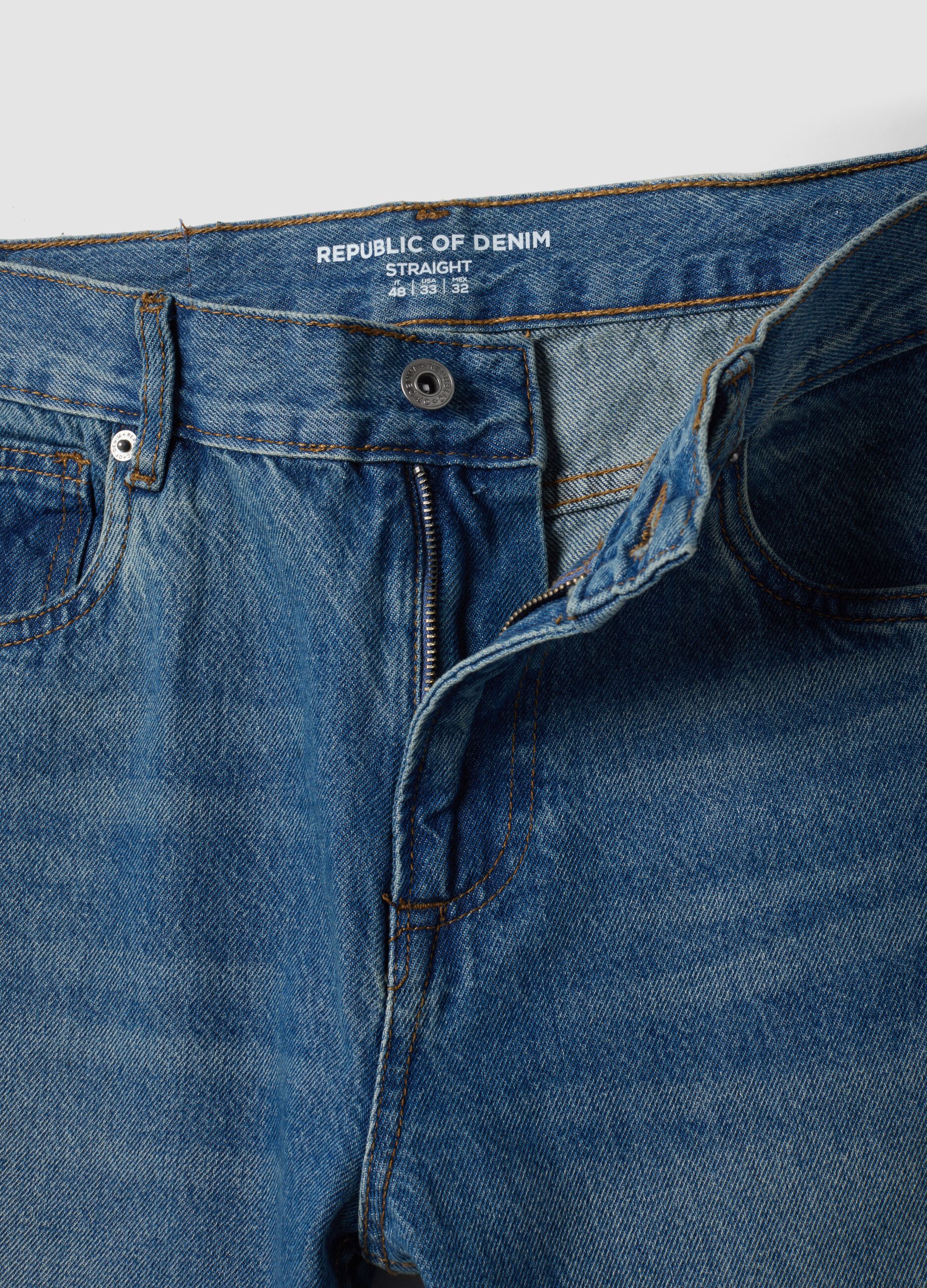 Light blue pure cotton straight-fit denim jeans