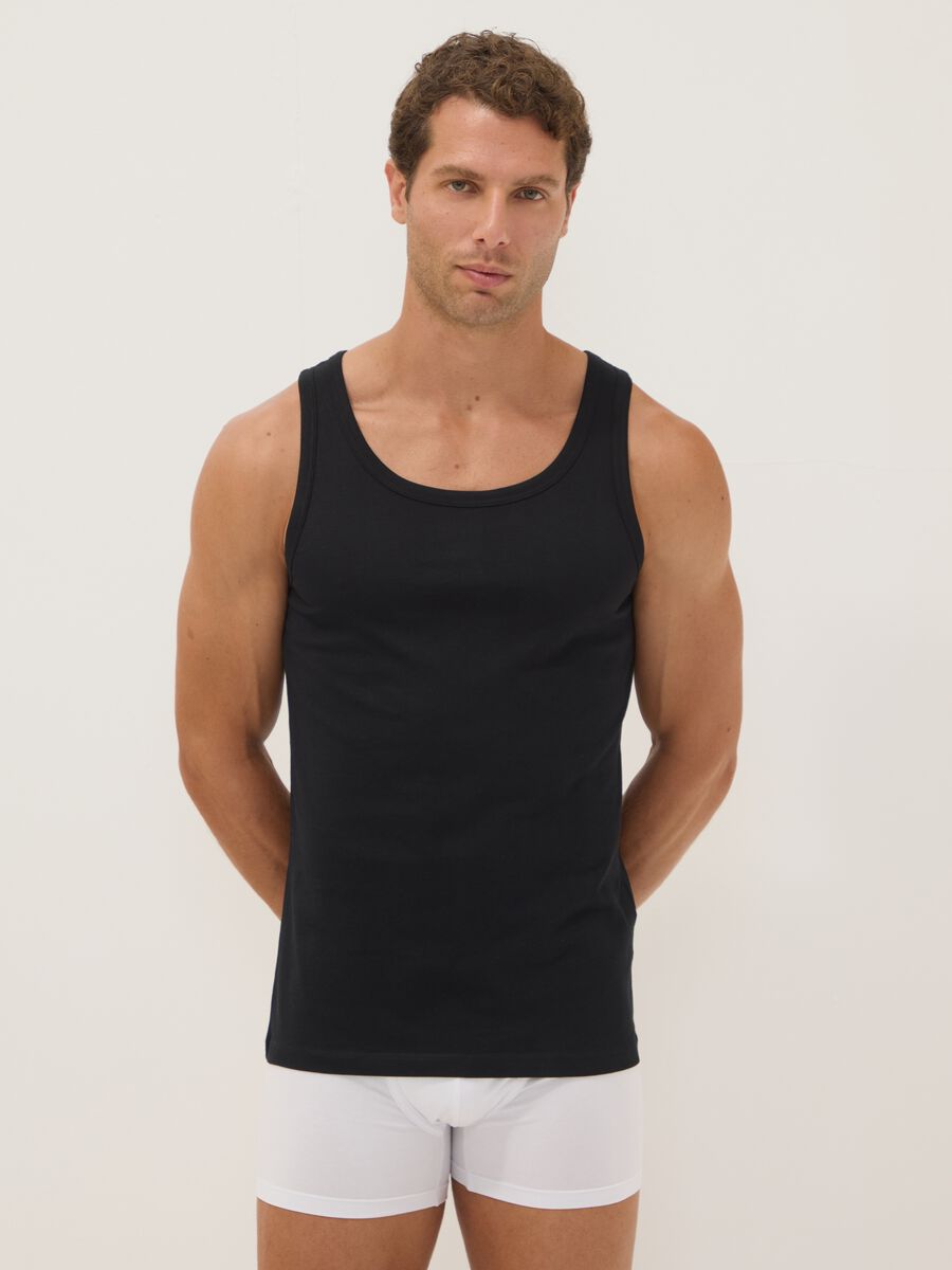 3-pack of blue organic cotton vests_1