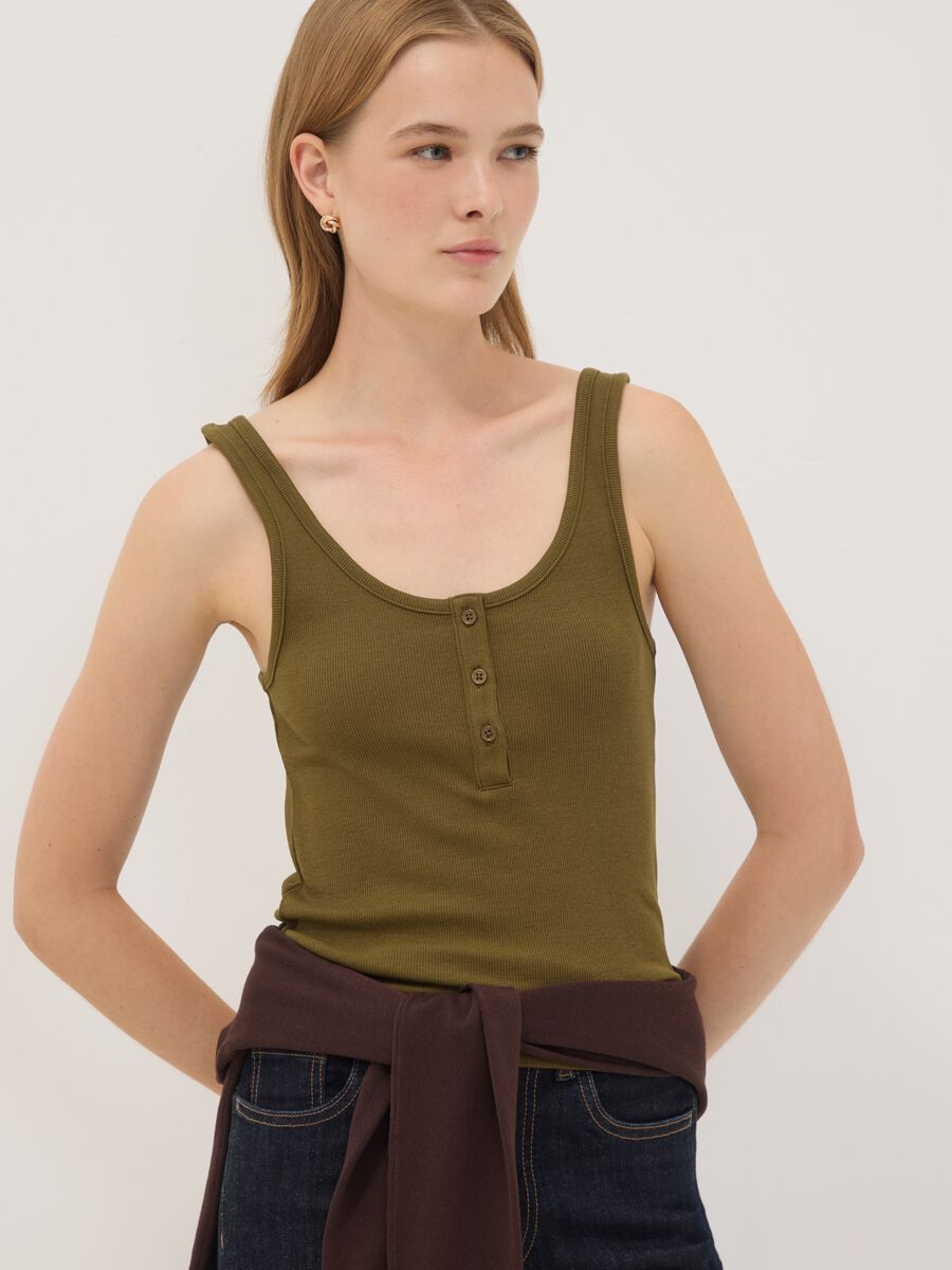 Tank top verde in cotone elasticizzato con bottoni regular fit_0