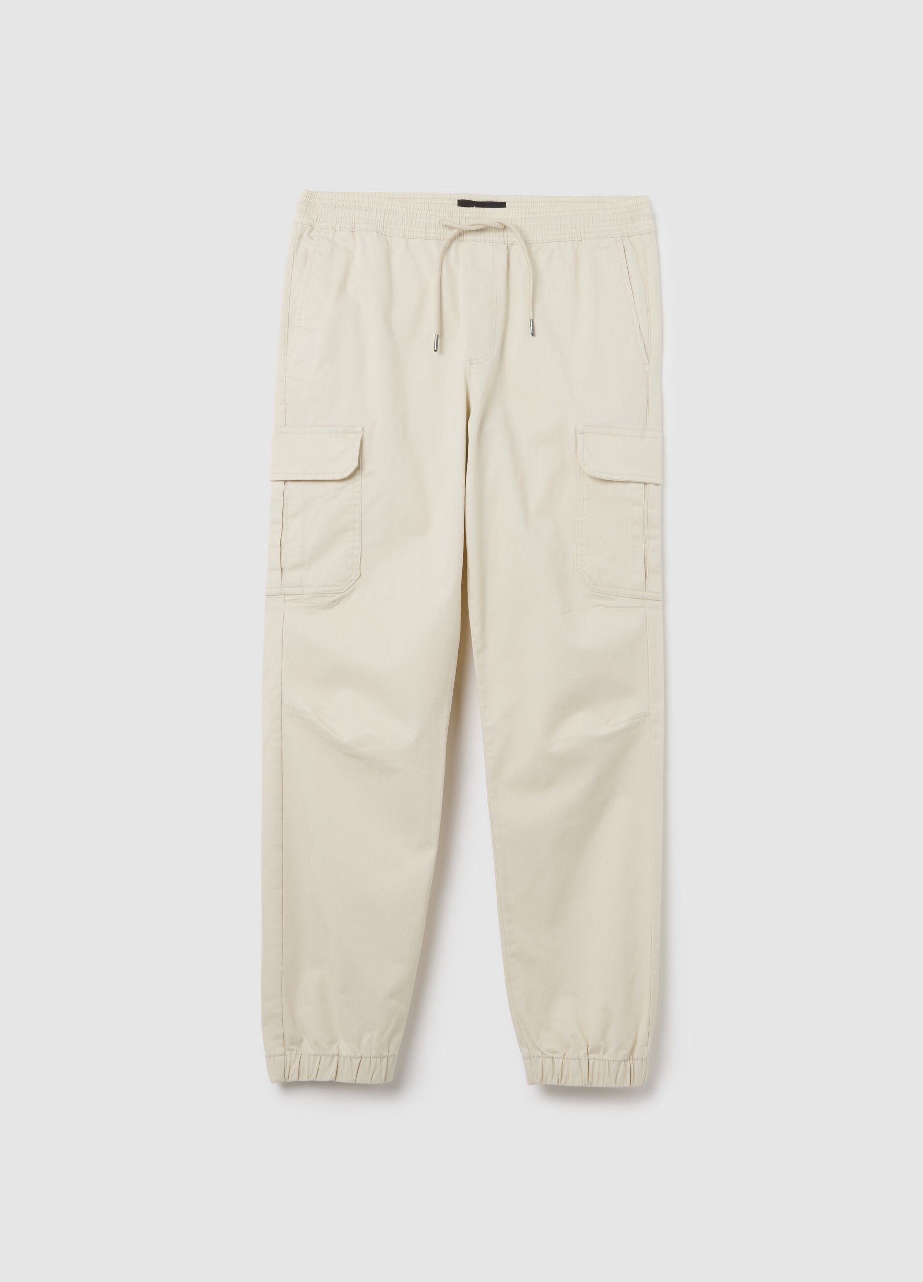 Men&rsquo;s cargo trousers in beige stretch cotton with regular fit