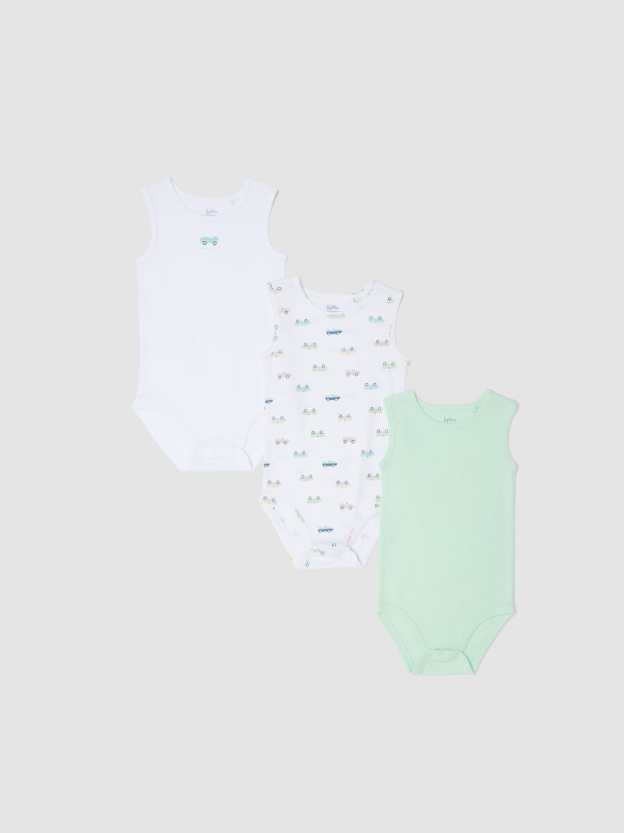 Multicolour pure cotton tripack bodysuits for babies_0