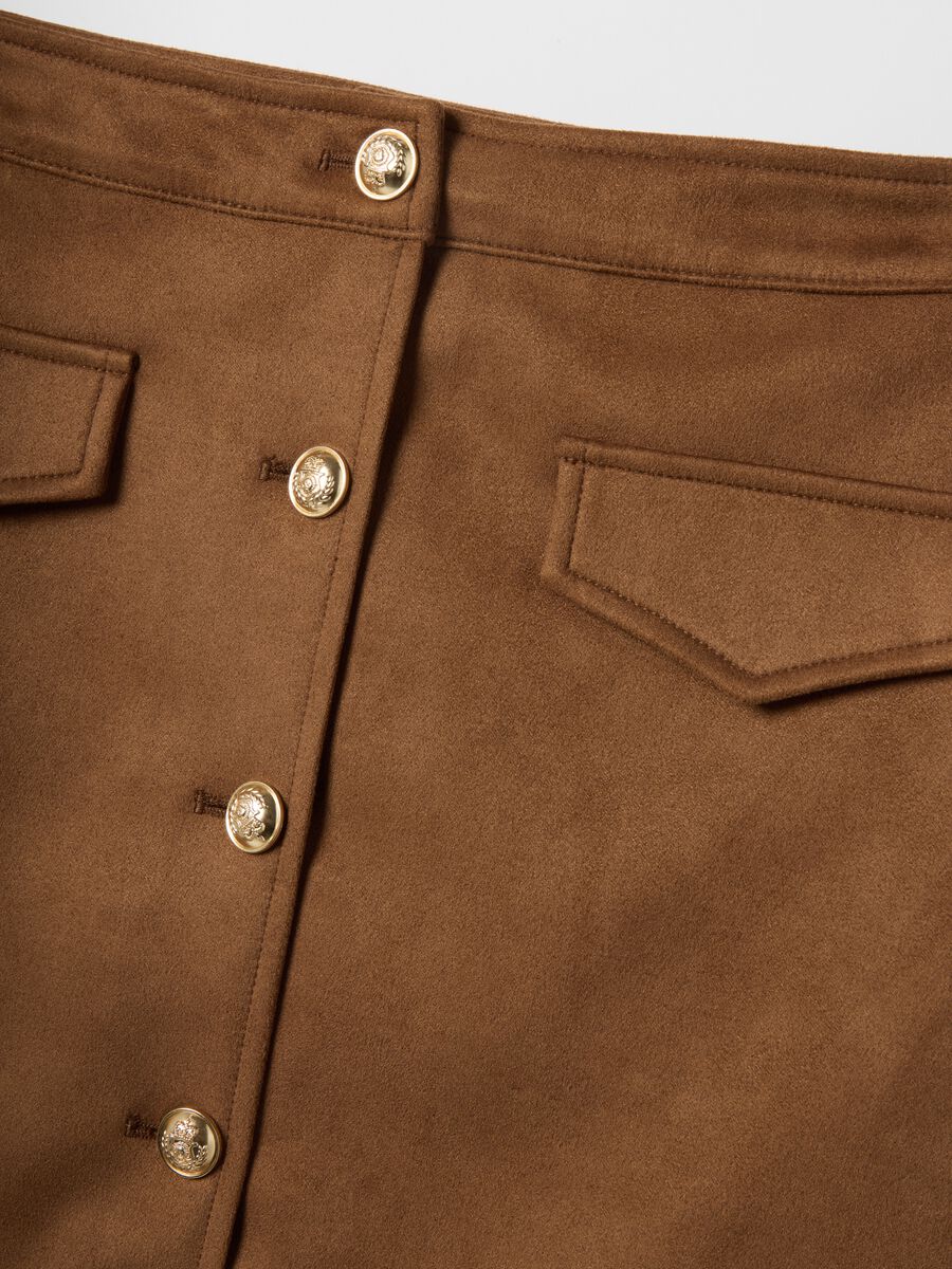 Brown regular fit mini skirt with gold buttons_5