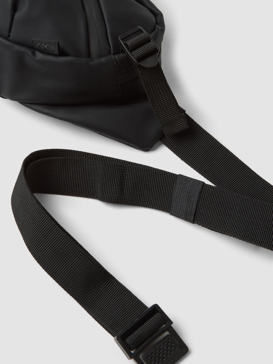 Marsupio nero con tasche zip e cintura regolabile idrorepellente_2
