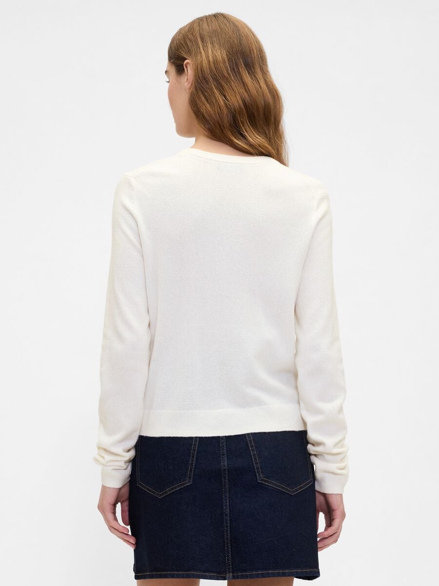 White Cardigan_1
