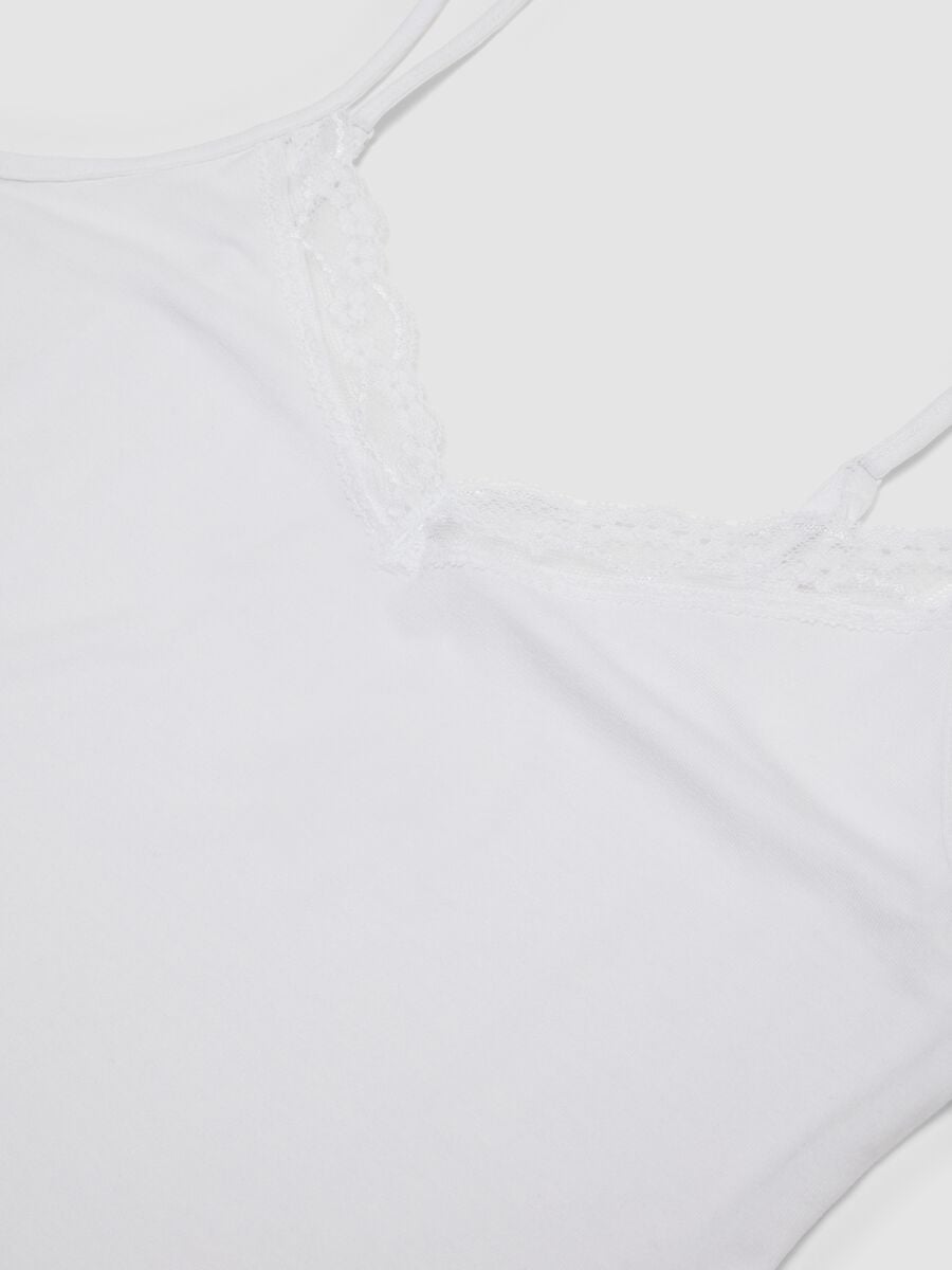 White stretch viscose camisole with deep V-neck lace trim_5