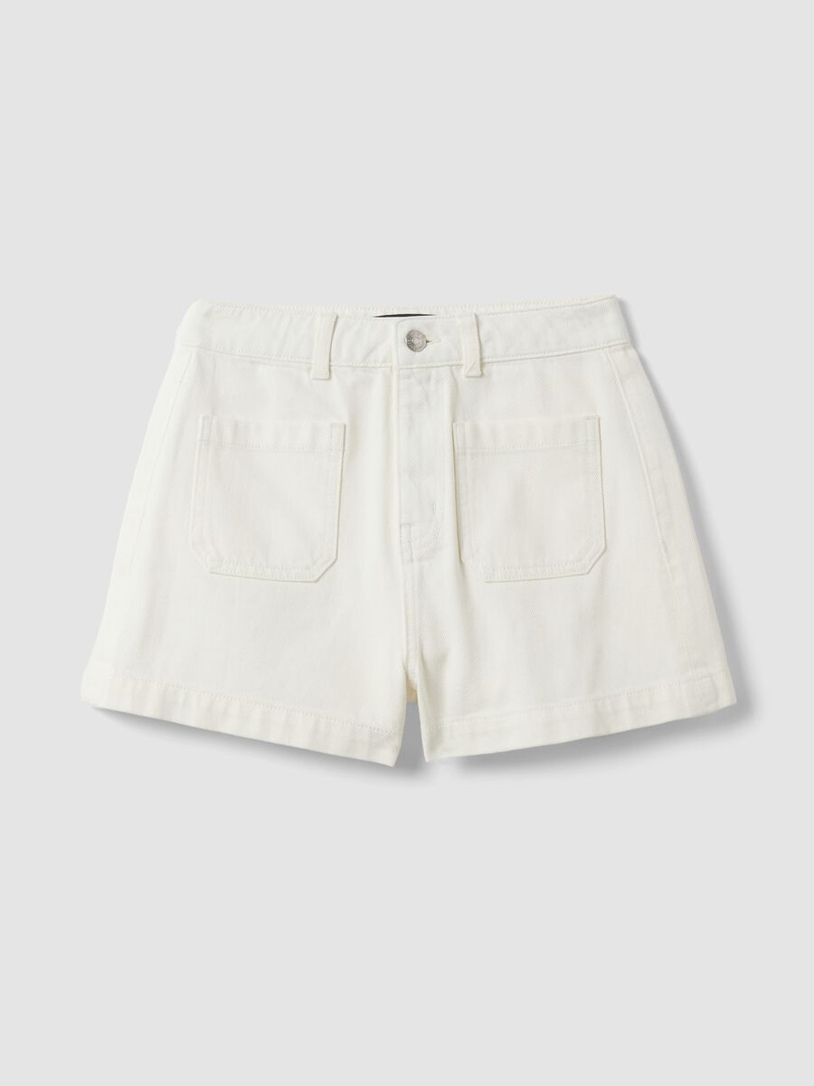 White pure cotton Bermuda shorts_4