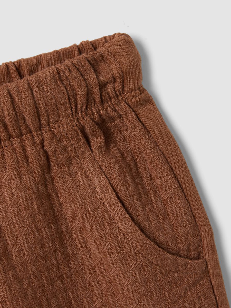 Shorts marroni in puro cotone_2