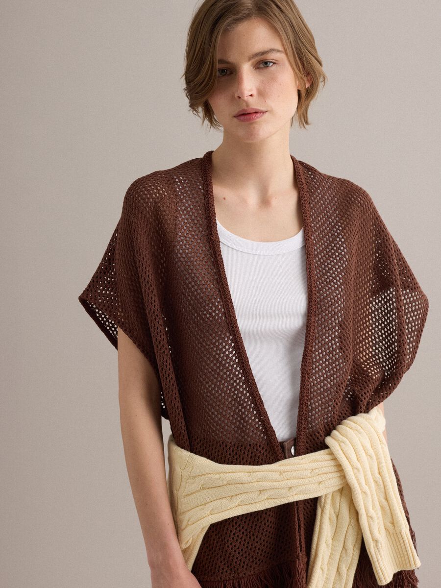 Cardigan marrone in crochet di misto viscosa con frange regular fit_3