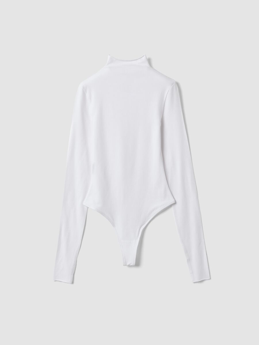Mock-Neck Body White_1