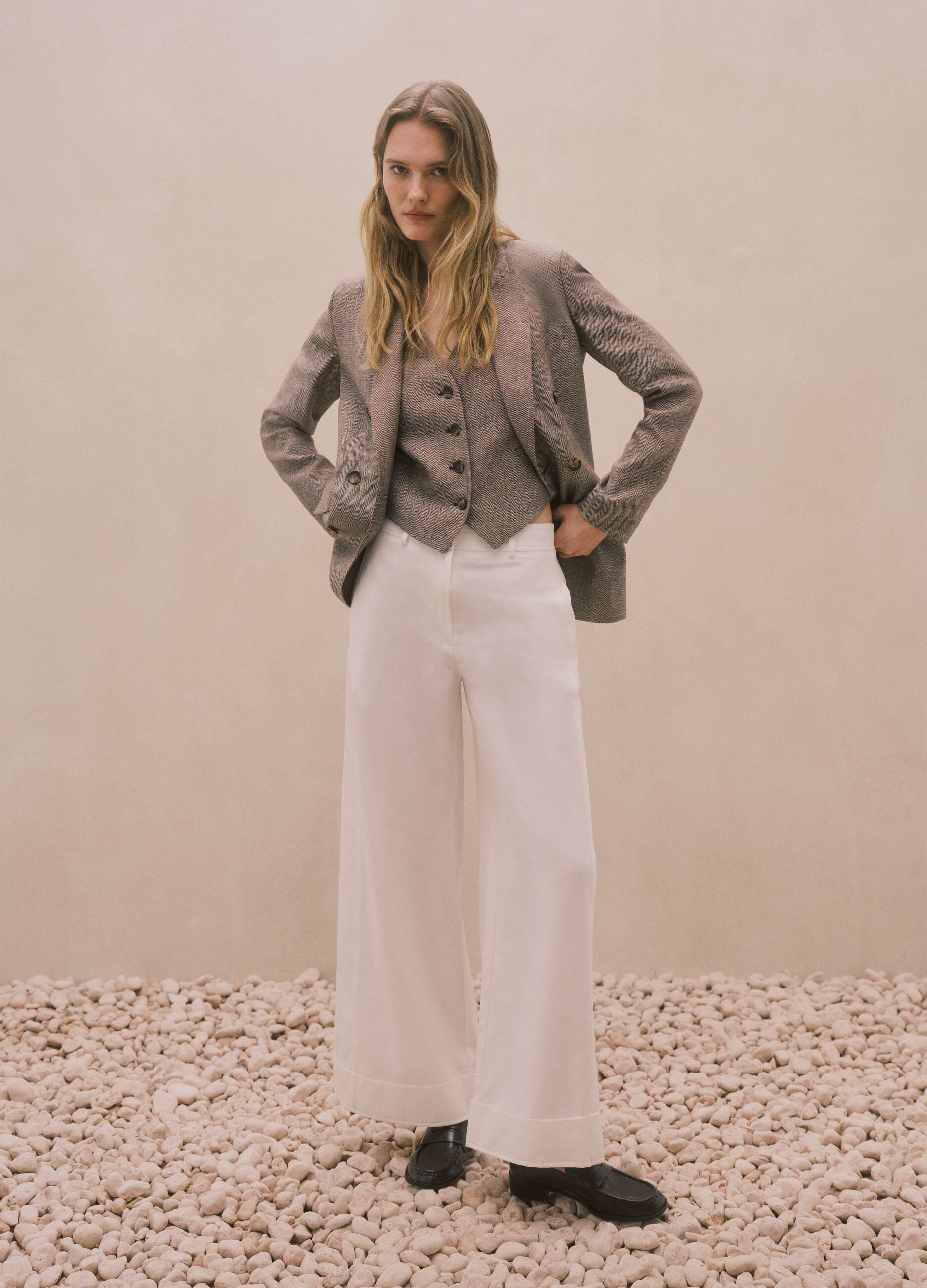 White cotton blend flare trousers with regular waist