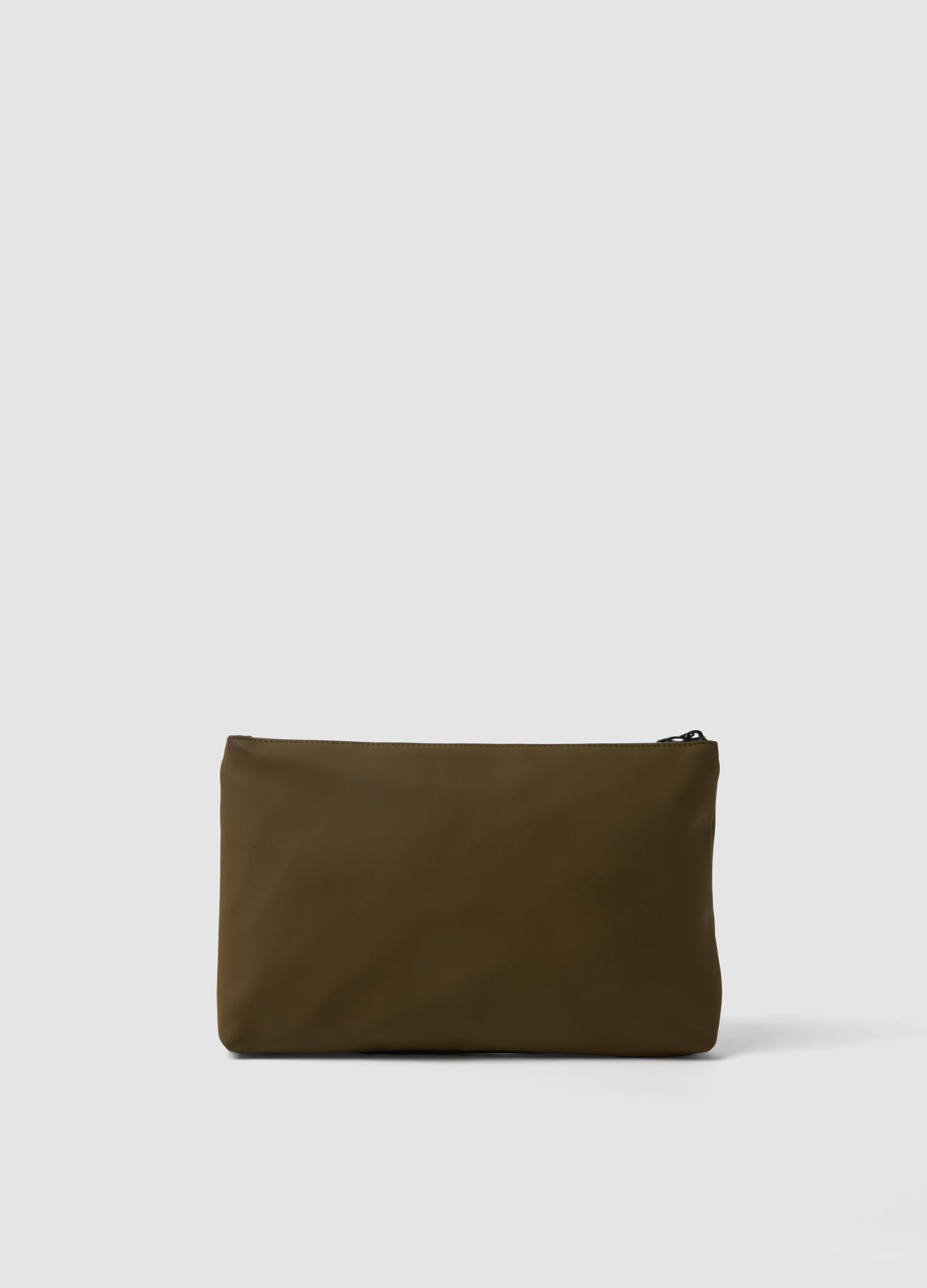 Green wristlet pouch with zip