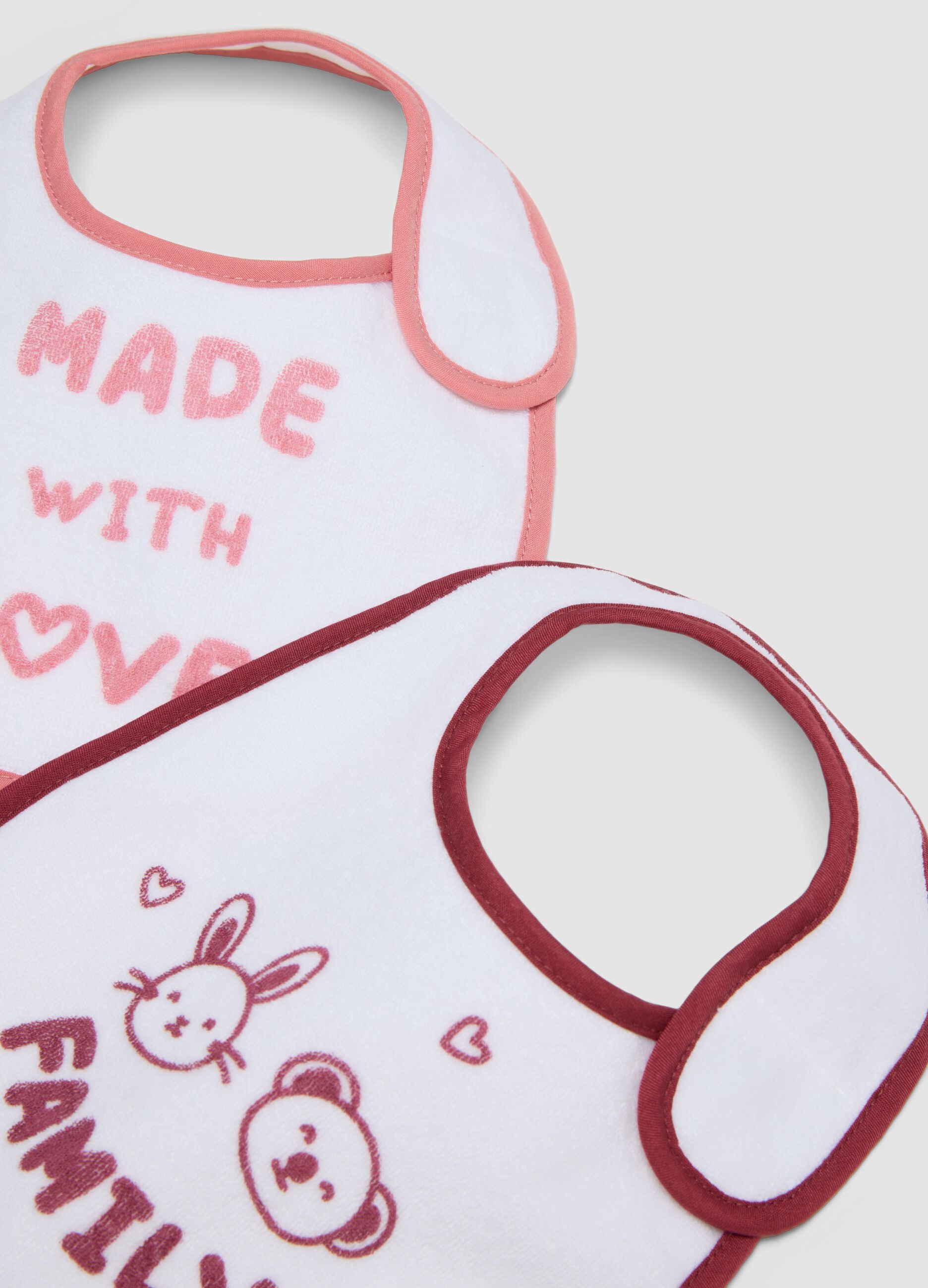 Pack of four multicolour baby bibs in organic cotton blend