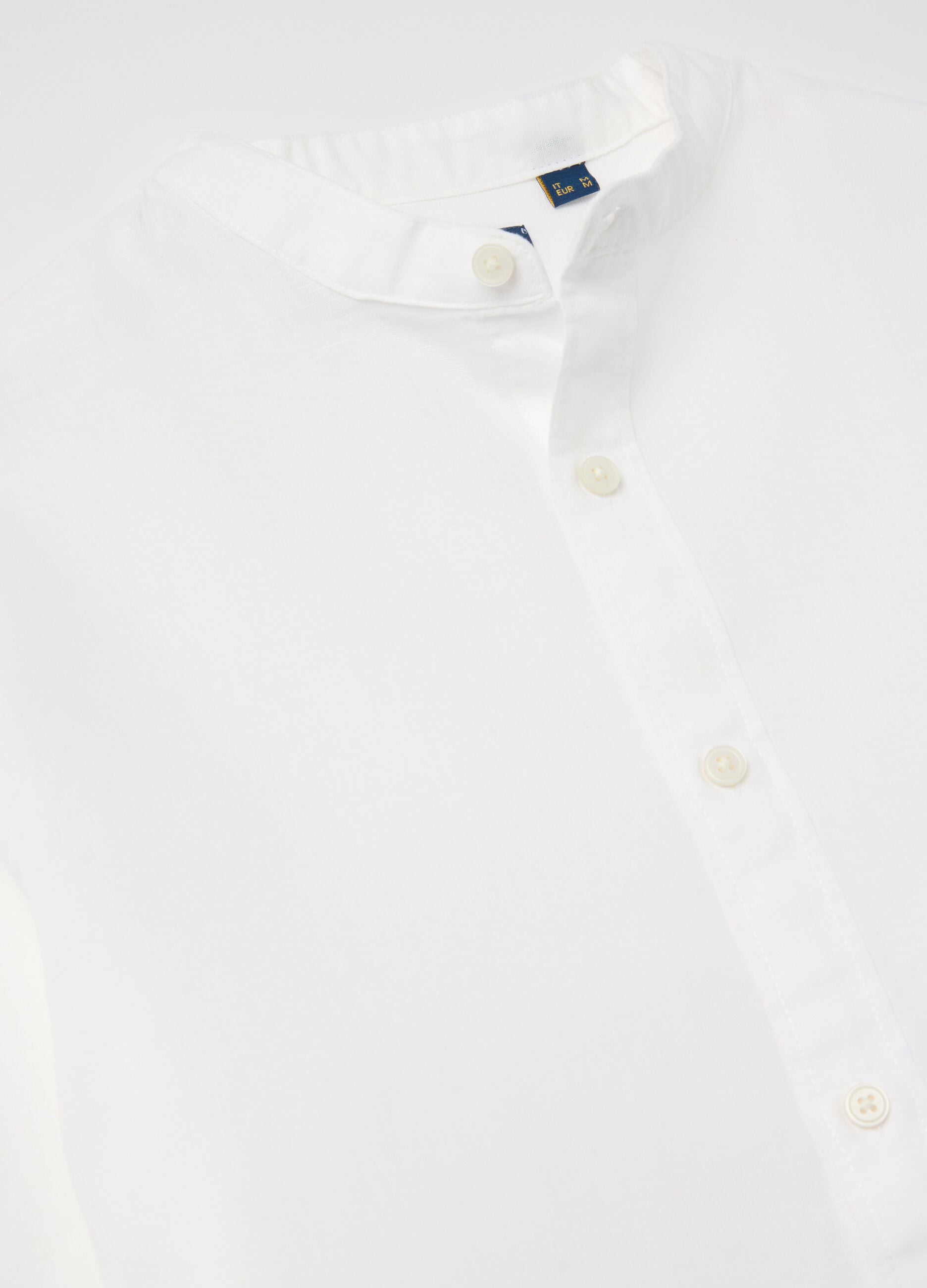 Cotton and linen shirt with Mandarin collar
