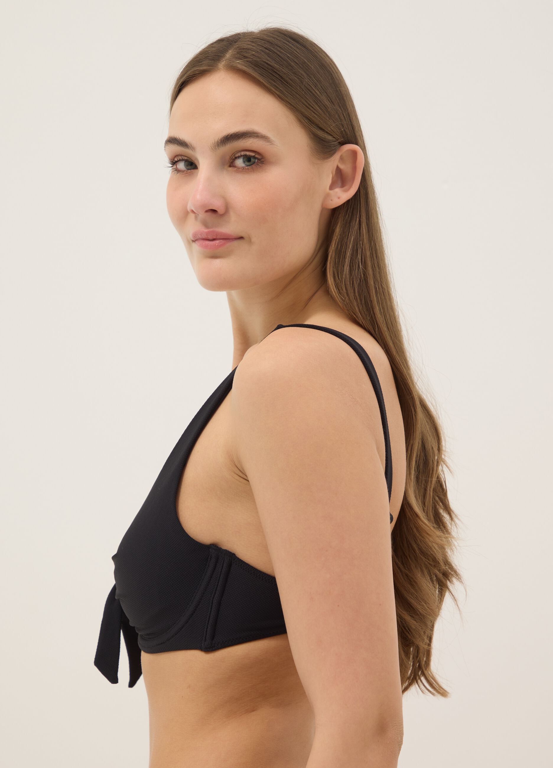 Black stretch bikini top with bow