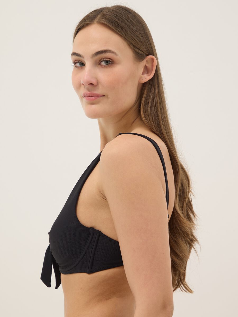 Black stretch bikini top with bow_3