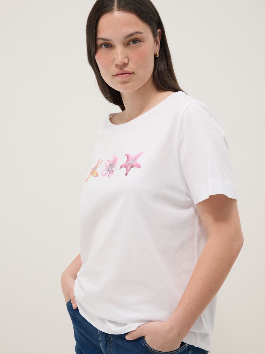 White pure cotton T-shirt with printed design, regular fit_2