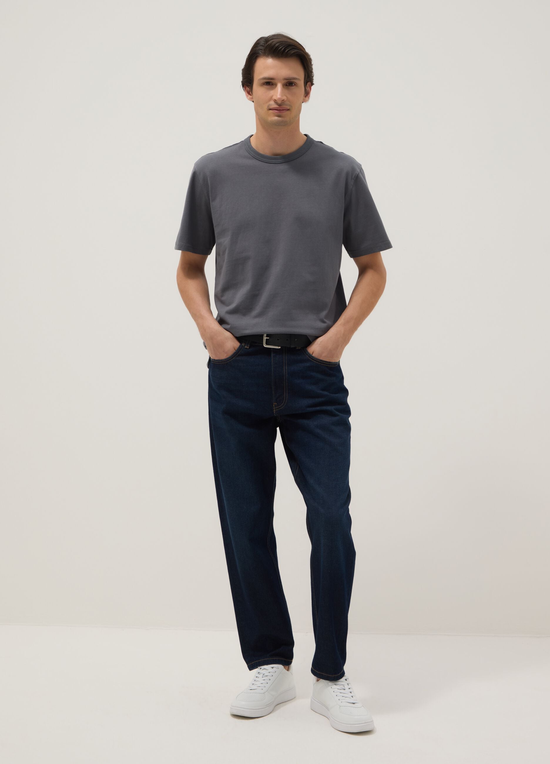 Grey crew neck T-shirt in pure cotton with relaxed fit