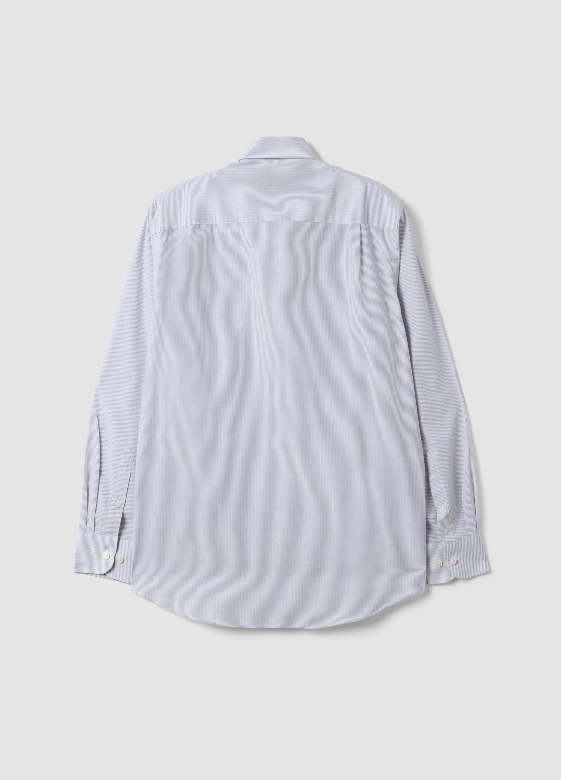 Grey easy-iron cotton-blend shirt with fine stripes, regular fit