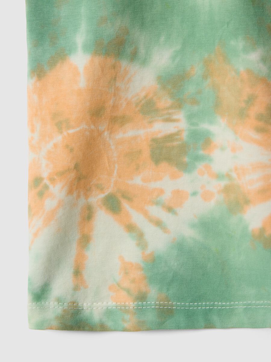 T-shirt in puro cotone multicolor TieDye da bambino regular fit_3