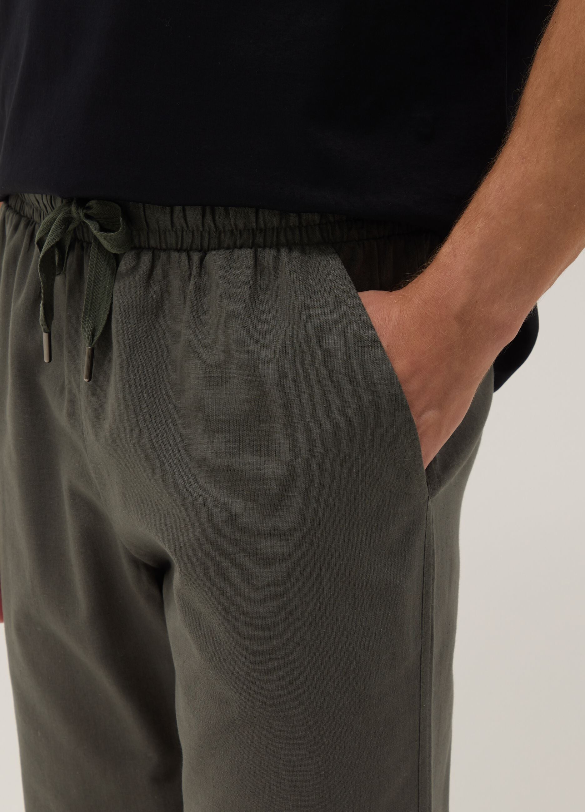 Green relaxed fit pajama trousers in cotton-linen blend