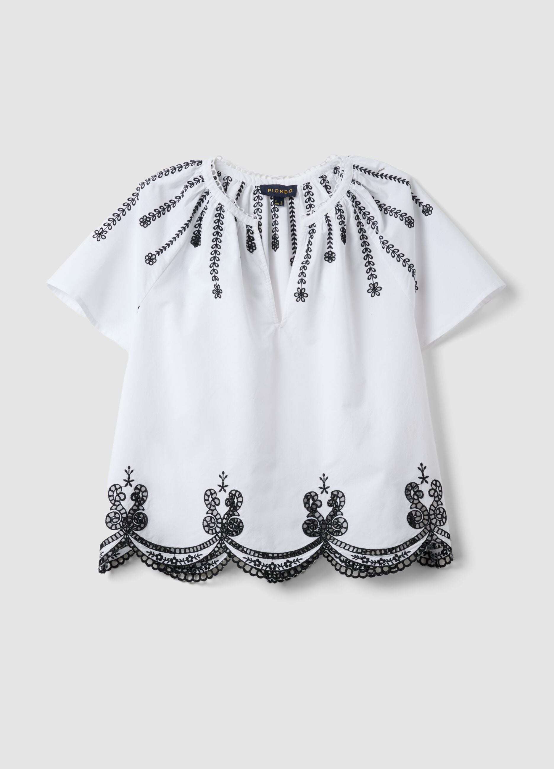 White pure cotton shirt with embroidery