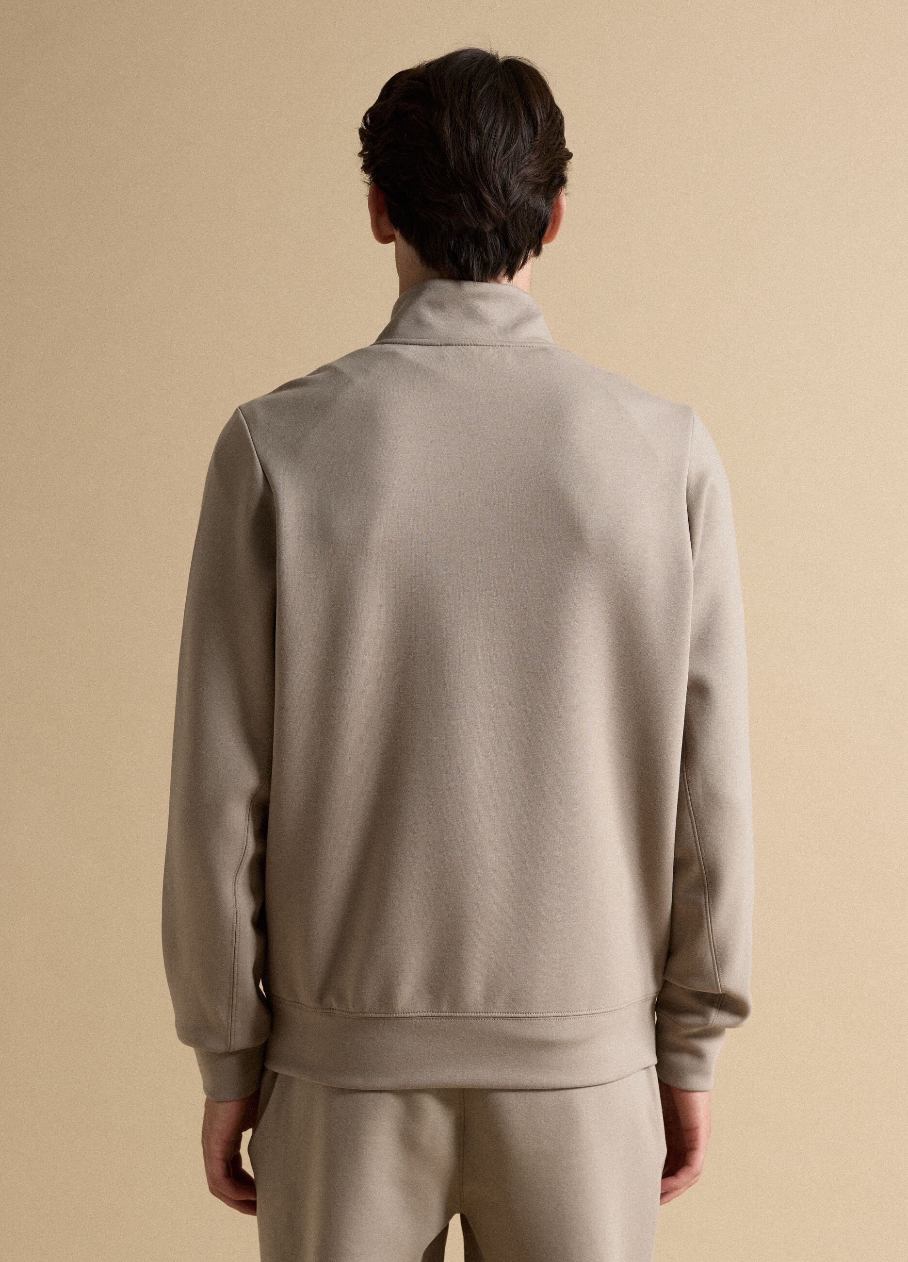 Beige full-zip with stretchy fabric collar, Easy Dry, regular fit