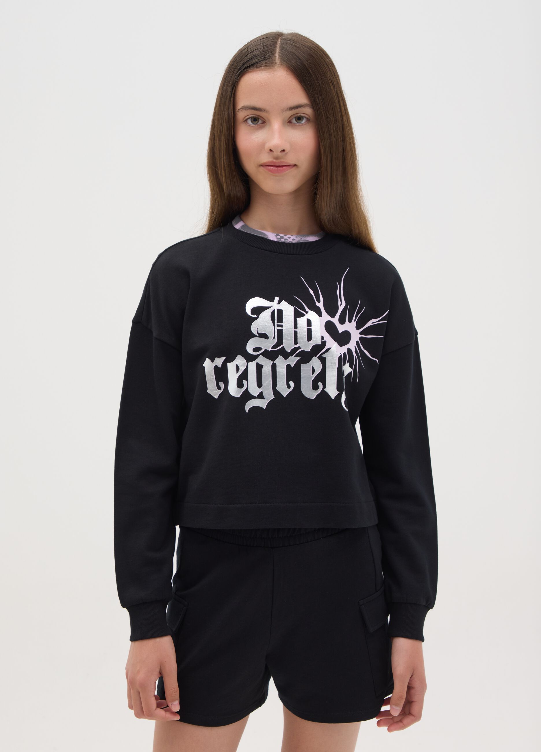 Cropped sweatshirt with foil print