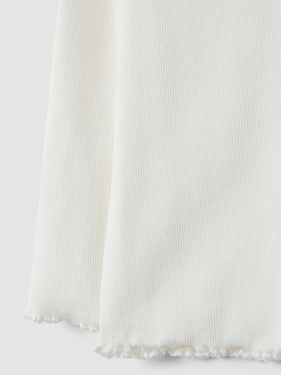 White slim-fit ribbed stretch cotton T-shirt for baby girl_2