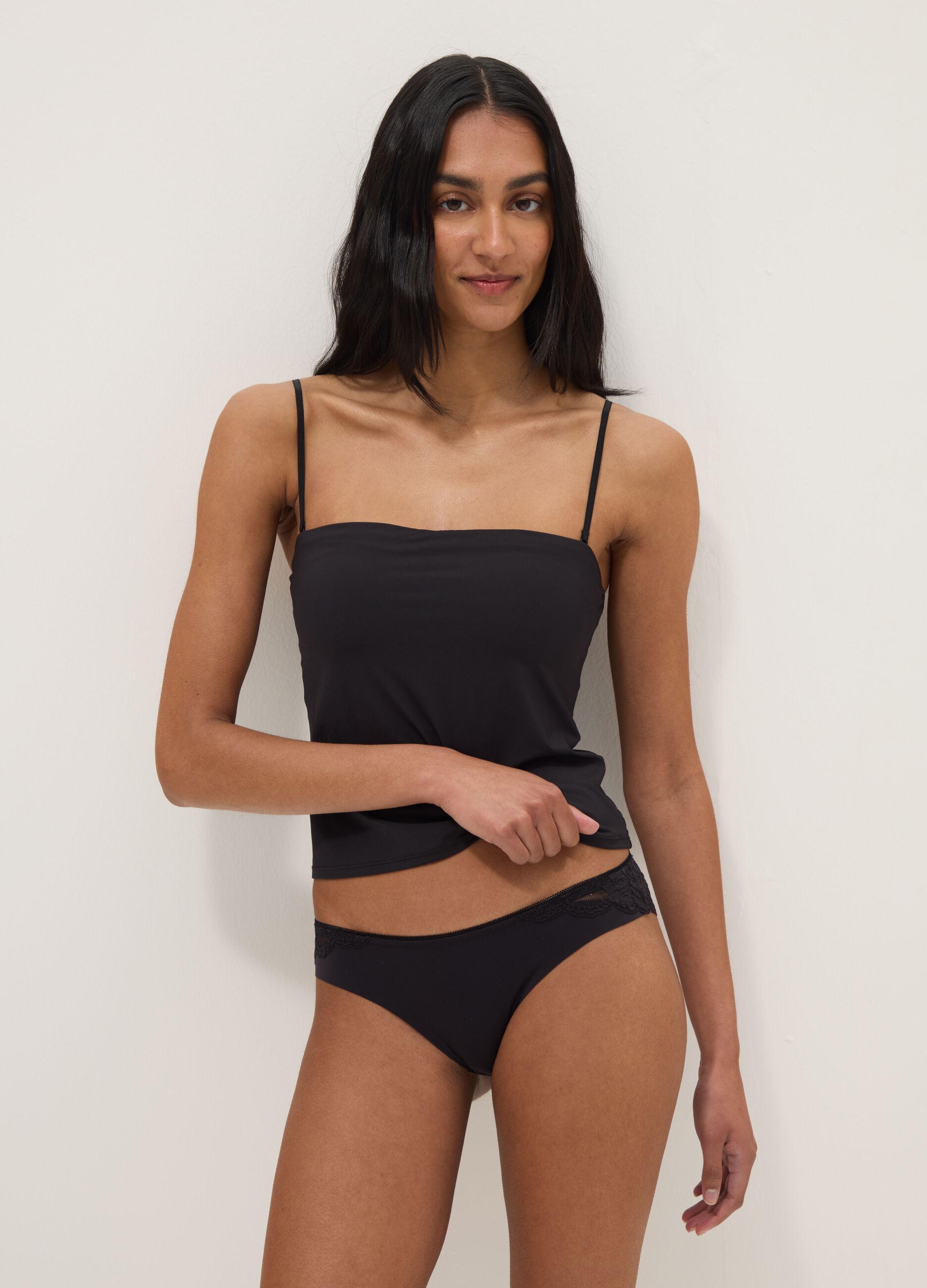 Black vest regular fit with square neckline