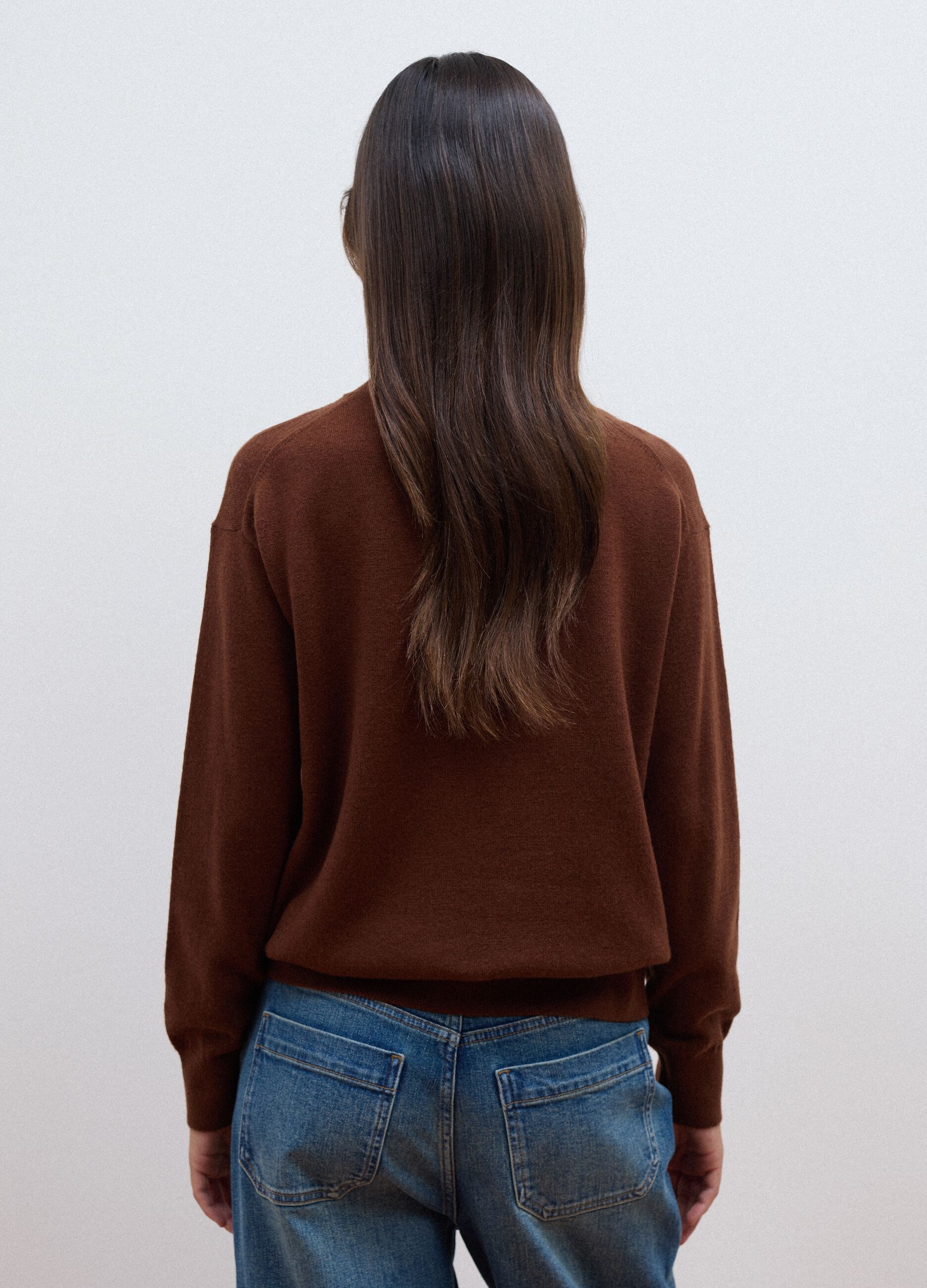 Brown pure wool crew-neck jumper with oversized fit