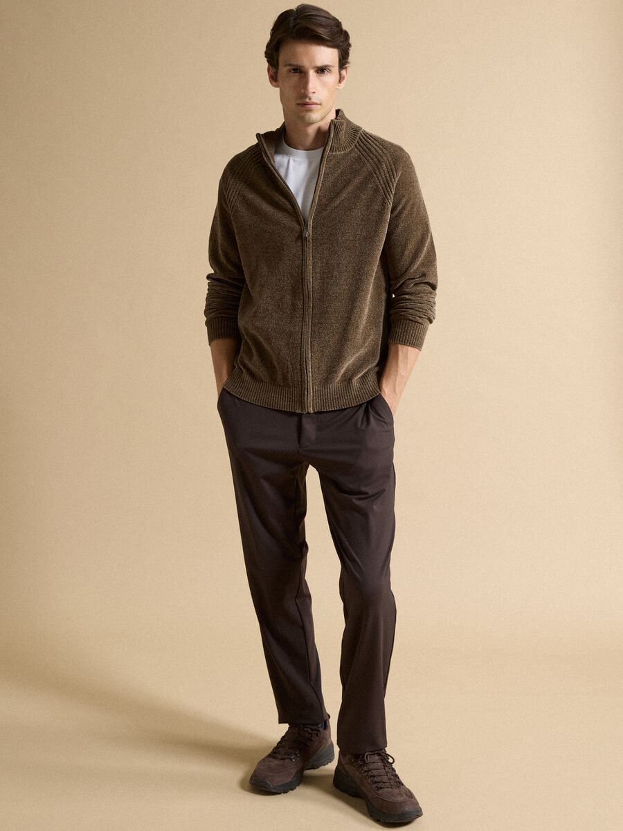 Beige full-zip cardigan with collar, regular fit_1