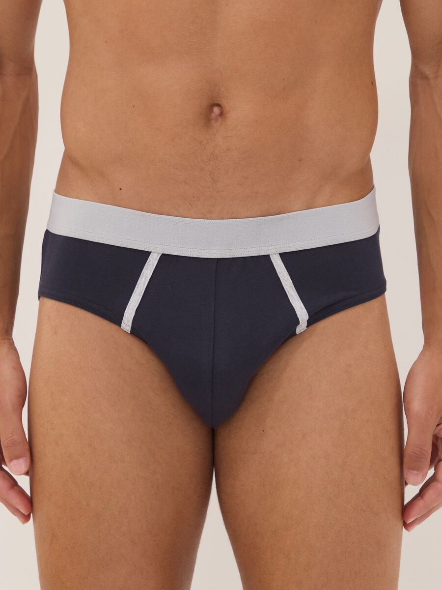 3-pack of multicolour men&rsquo;s briefs in organic stretch cotton_1