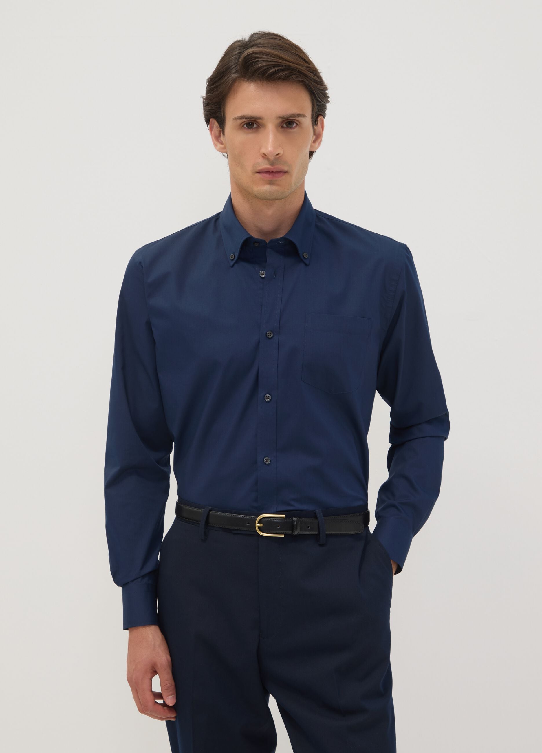 Blue regular-fit shirt with button-down collar, easy-iron