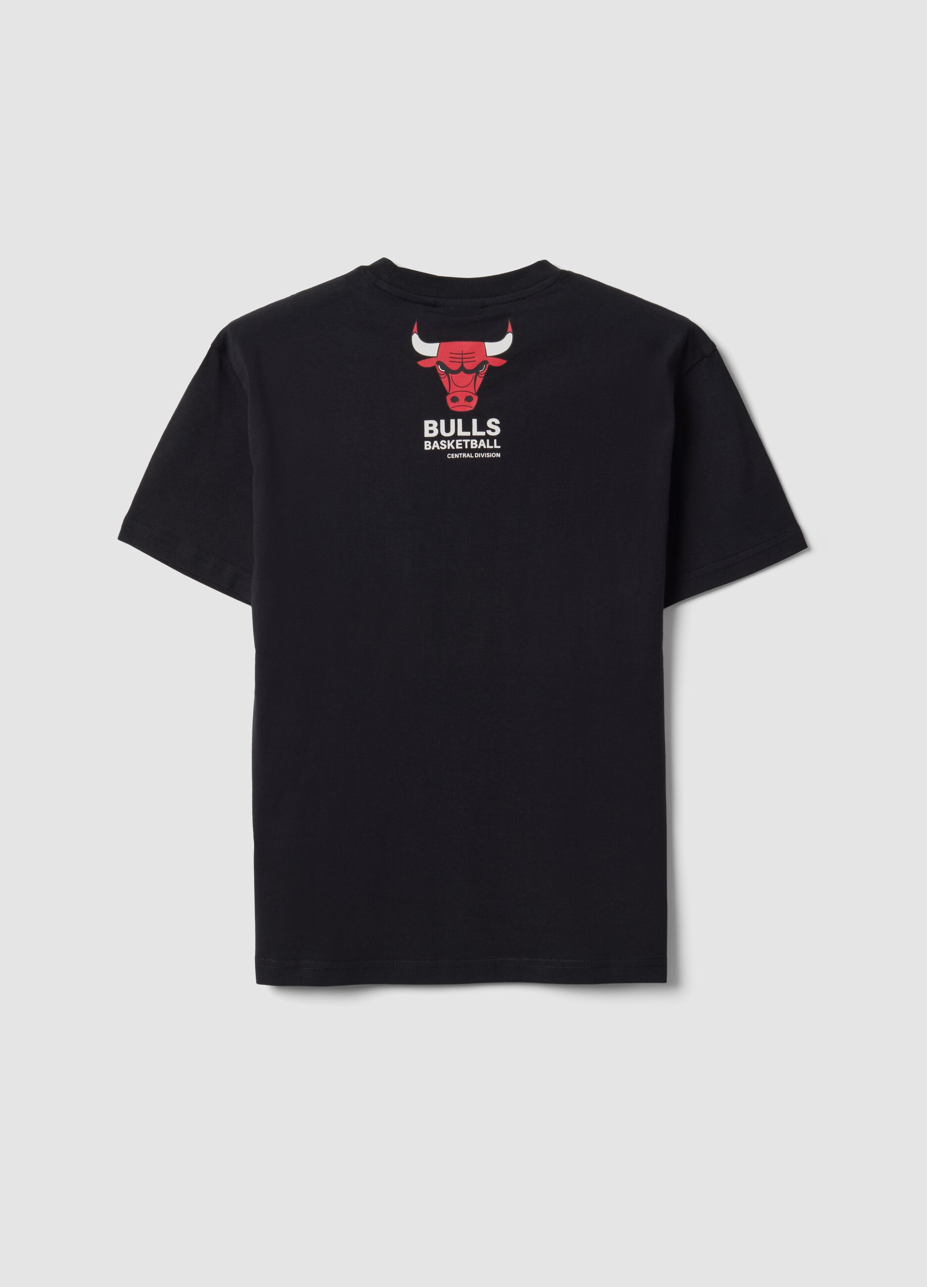 Black pure cotton T-shirt with Chicago Bulls print for boys