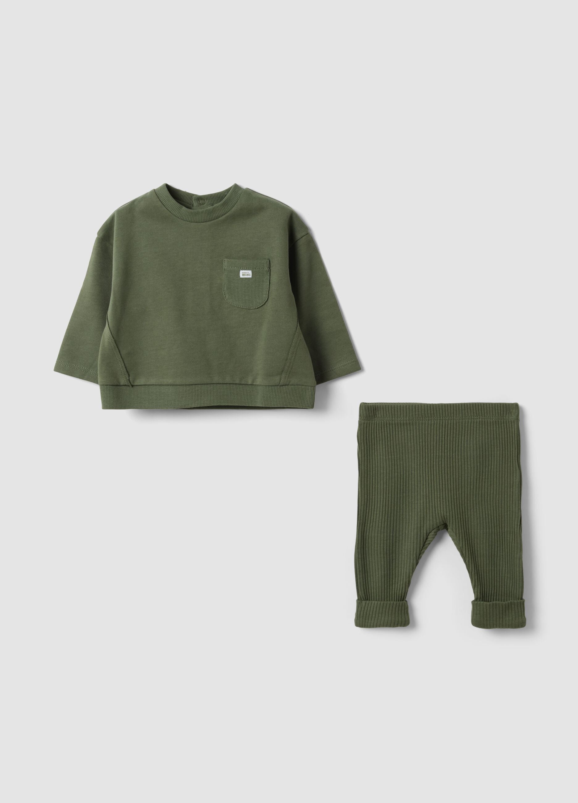 Green ribbed organic cotton baby set