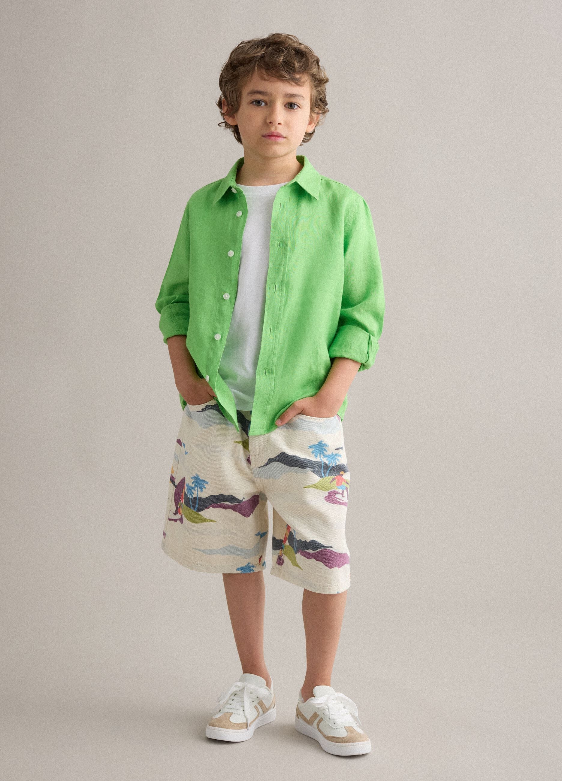 Beige pure cotton shorts with all-over print