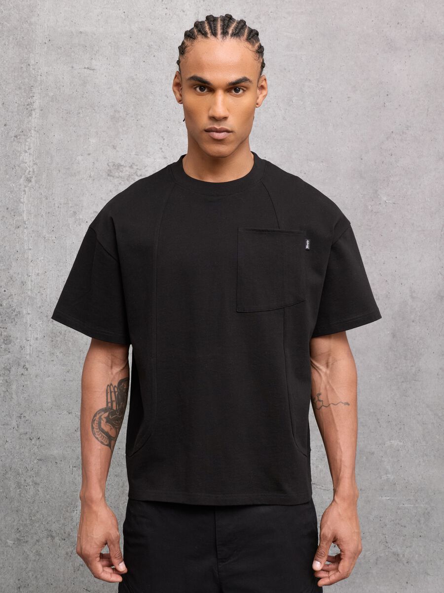 Graphic Pocket T-shirt Black_0