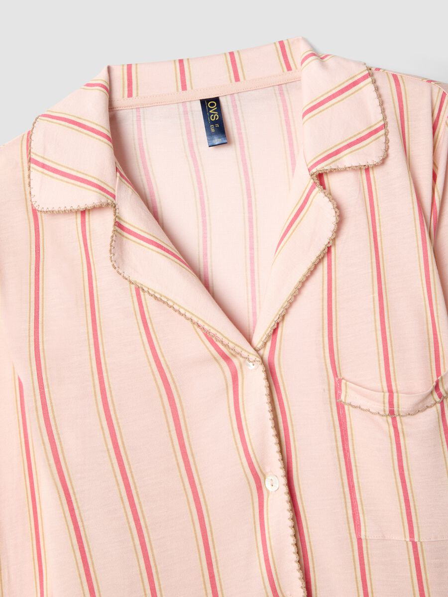 Pigiama in pura viscosa rosa a righe regular fit con collo a V_5