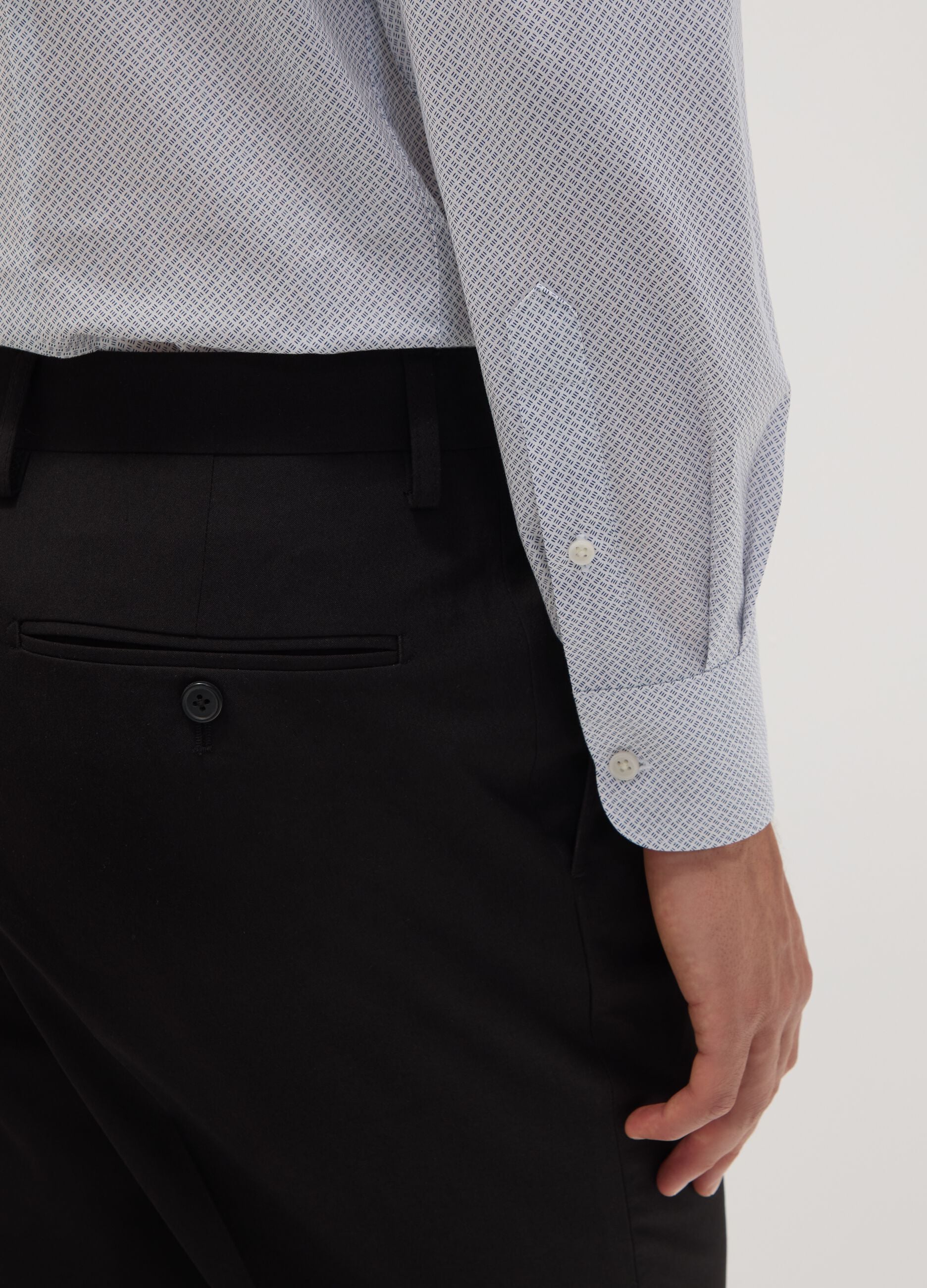 Light blue stretch cotton poplin shirt with cutaway collar
