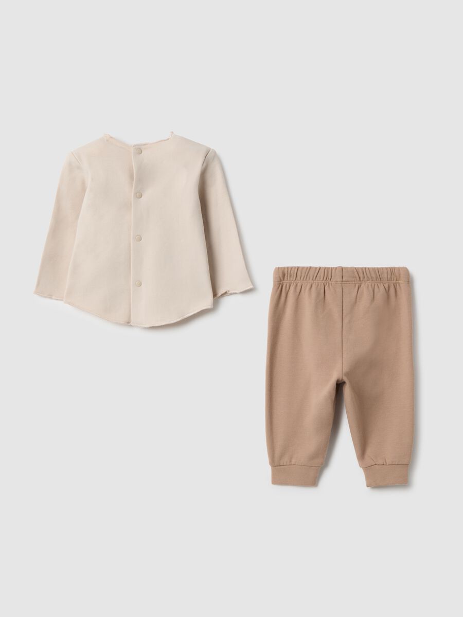Beige newborn cotton stretch shirt and trouser set_1