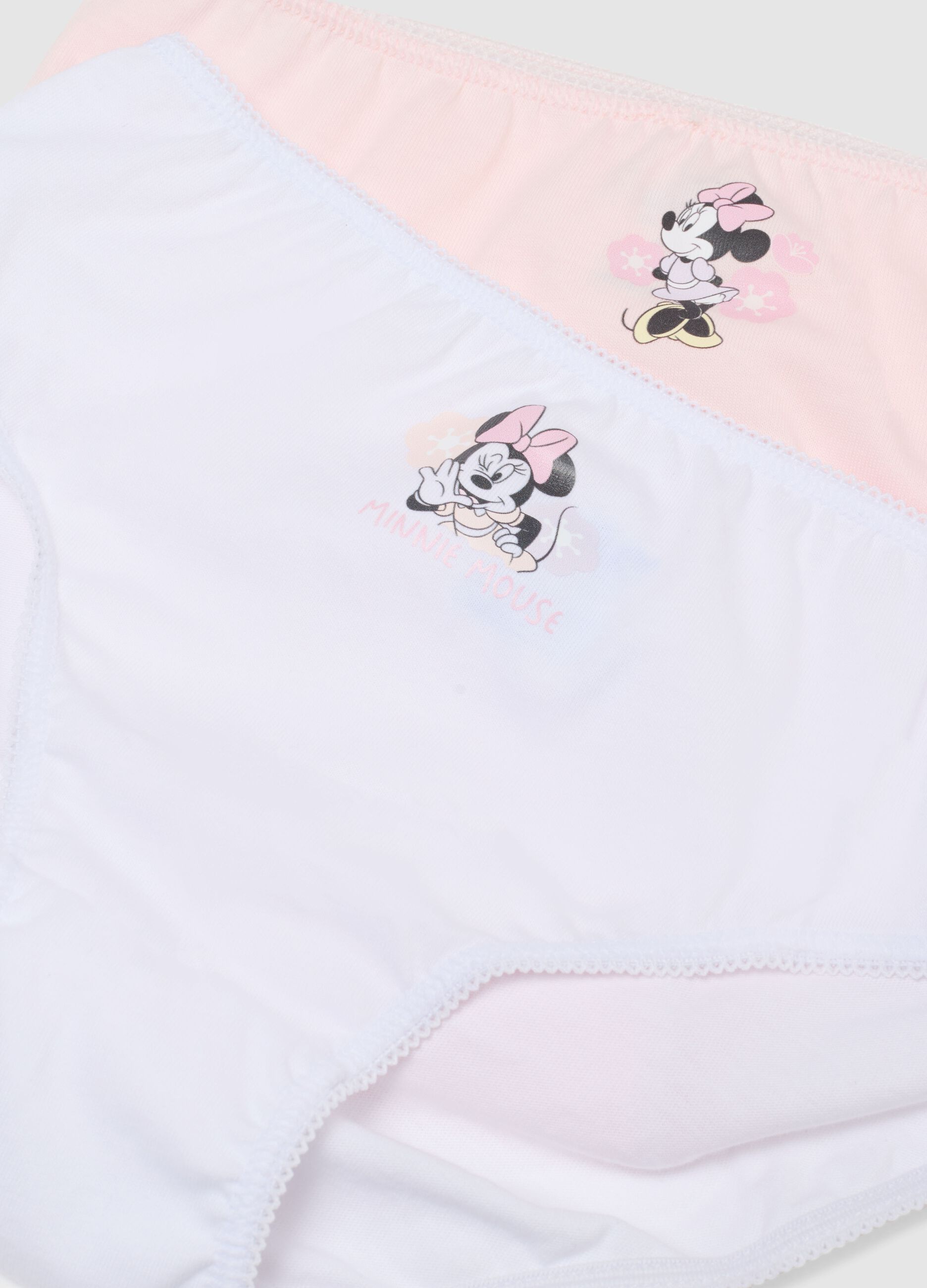 Multipack of multicolour pure cotton regular fit panties for girls