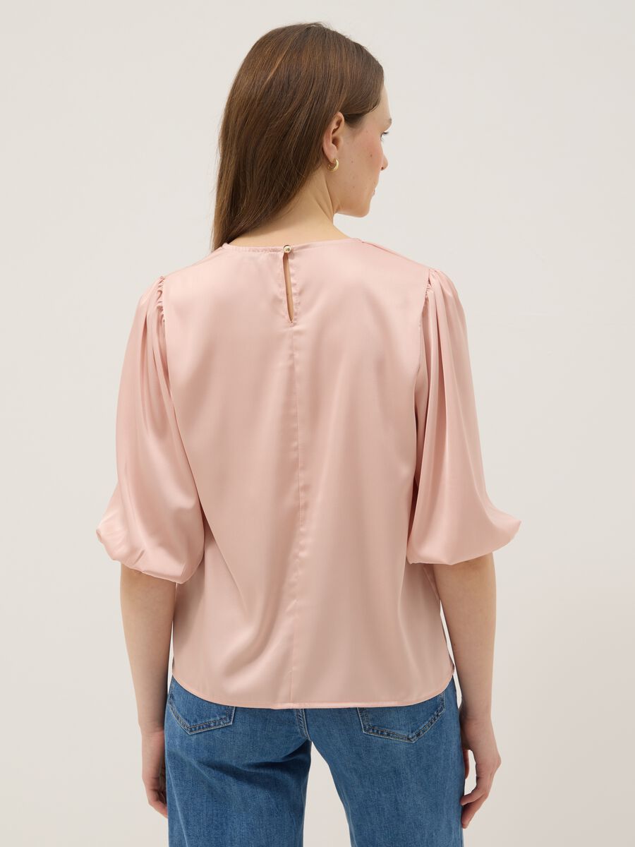 Pink long-sleeve regular fit top with teardrop closure_2