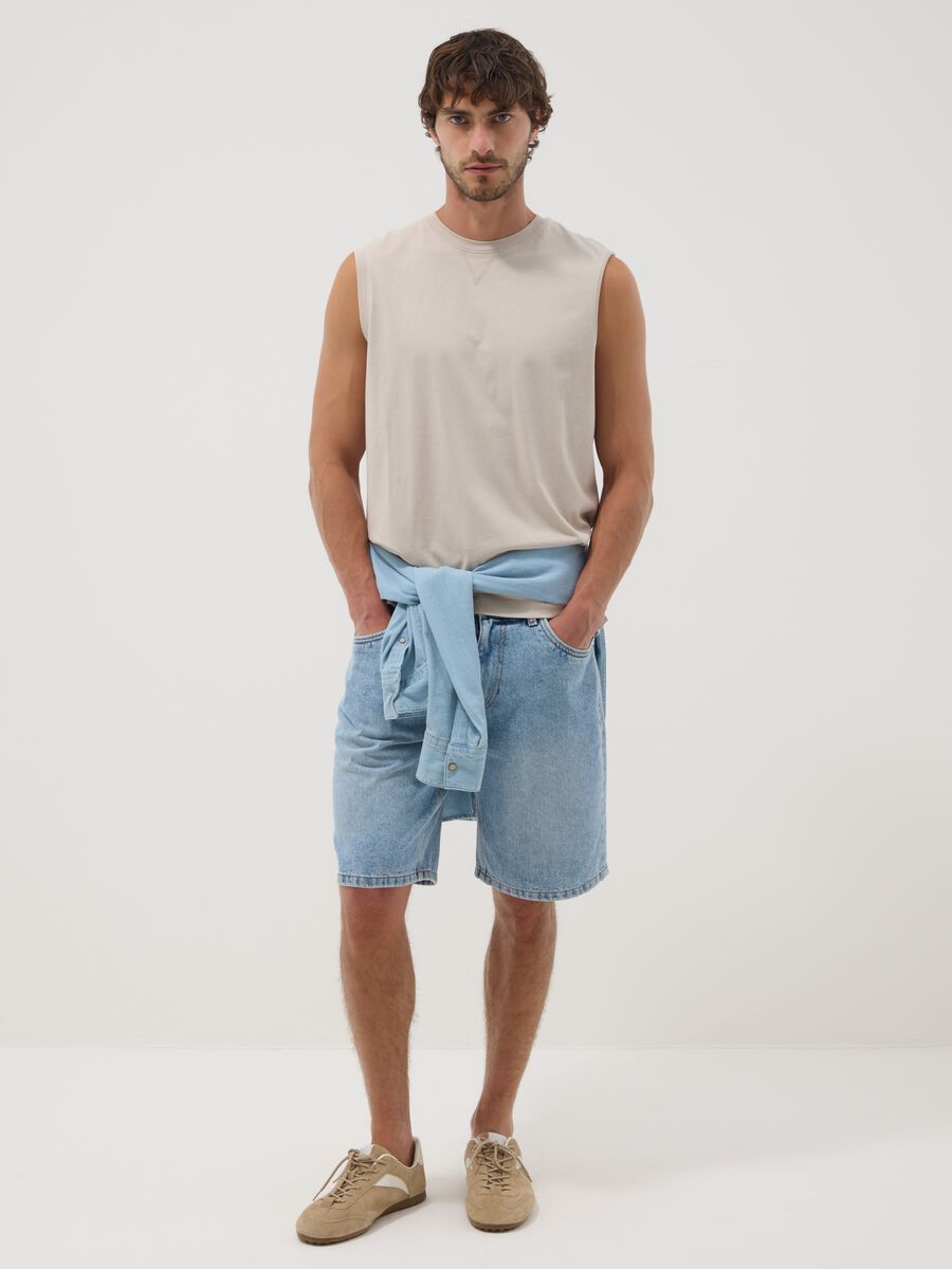 Grey crew-neck pure cotton vest, relaxed fit_2