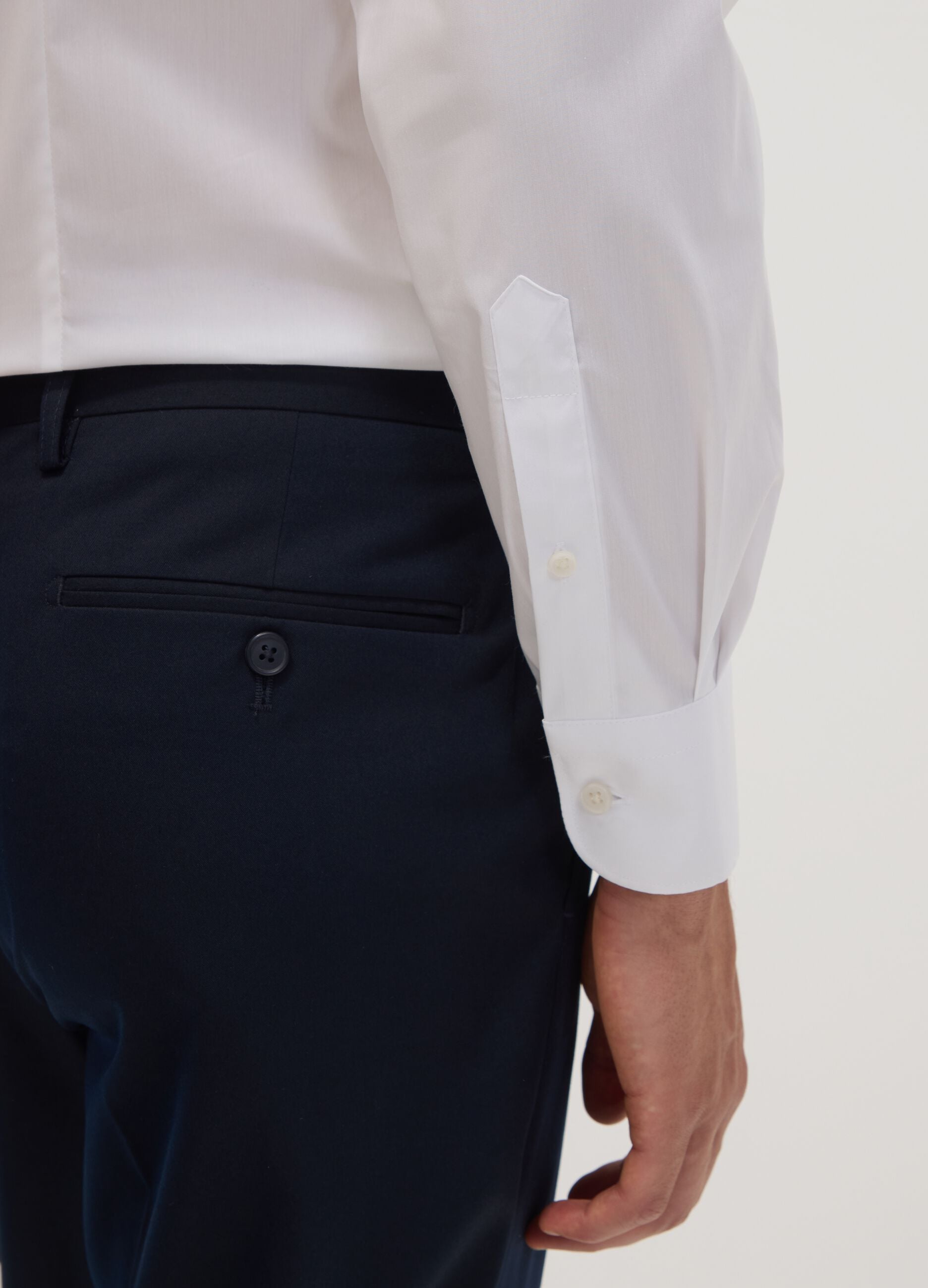 White stretch cotton poplin shirt with French collar, slim fit