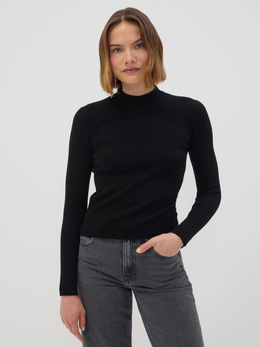 Black ribbed viscose-blend fitted top with high neck_0