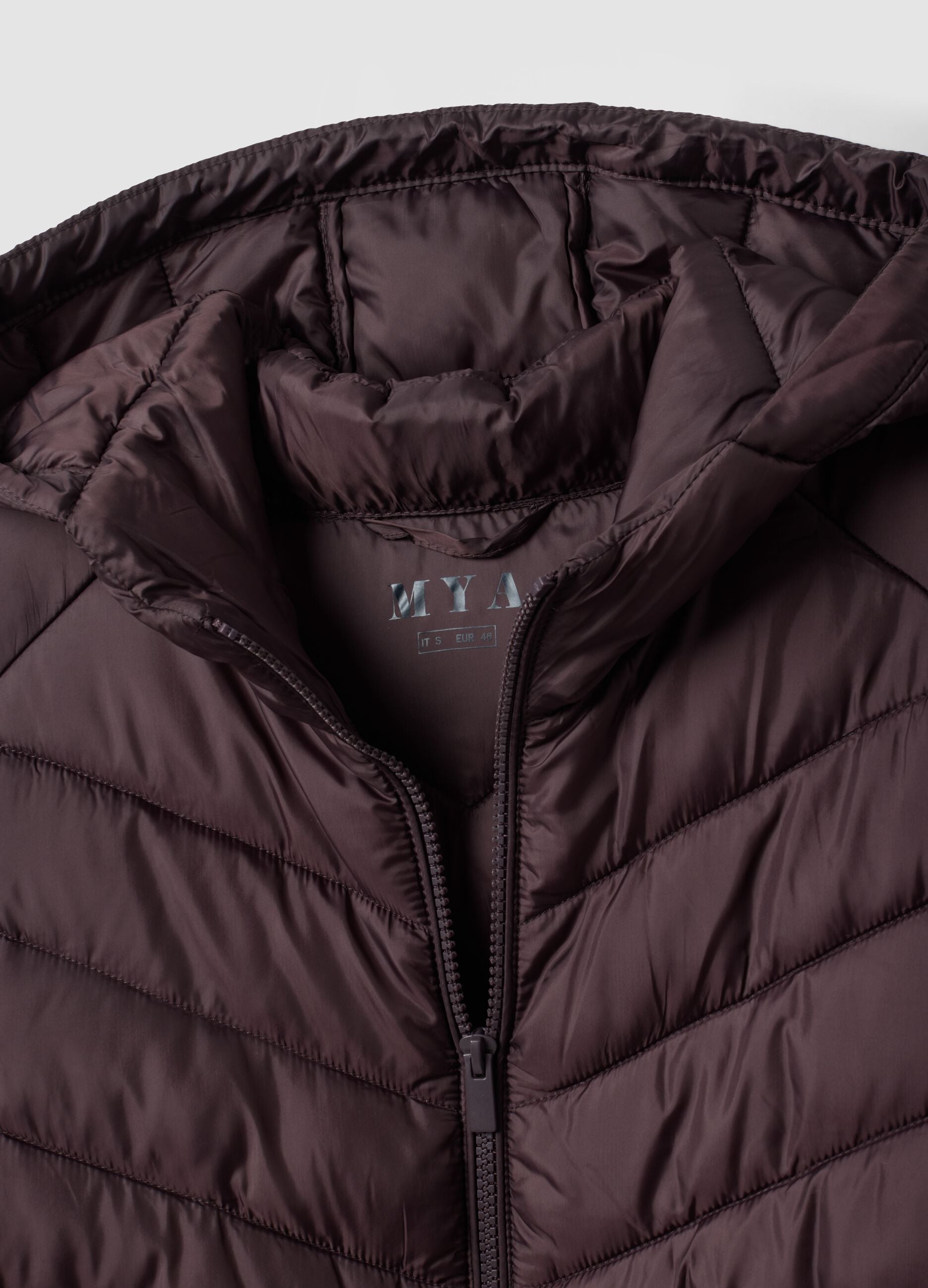 Purple Ultralight quilted jacket with hood and zip, regular fit